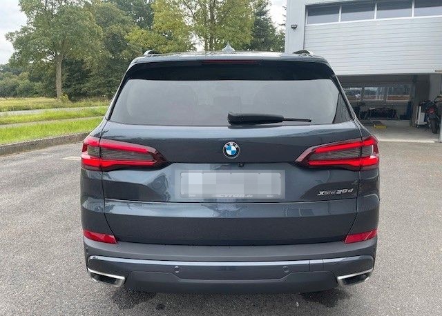BMW X5 xDrive 30d LASER HUD uvm. foto 5