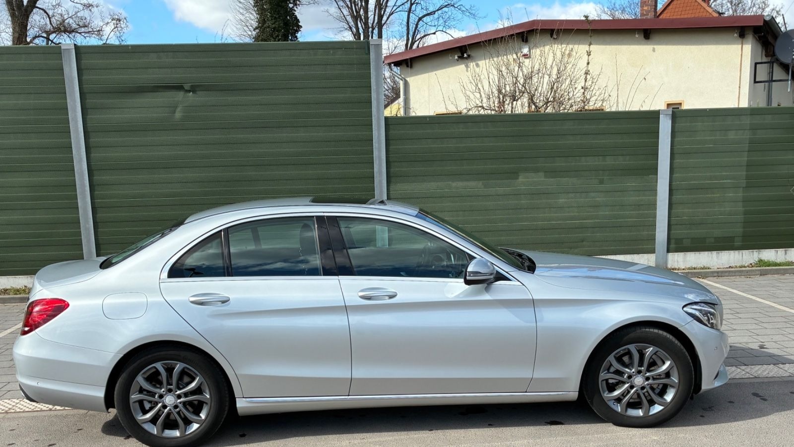Mercedes-Benz C 180 Avantgarde, Autom., int.LED, Navi, AHK uvm foto 4