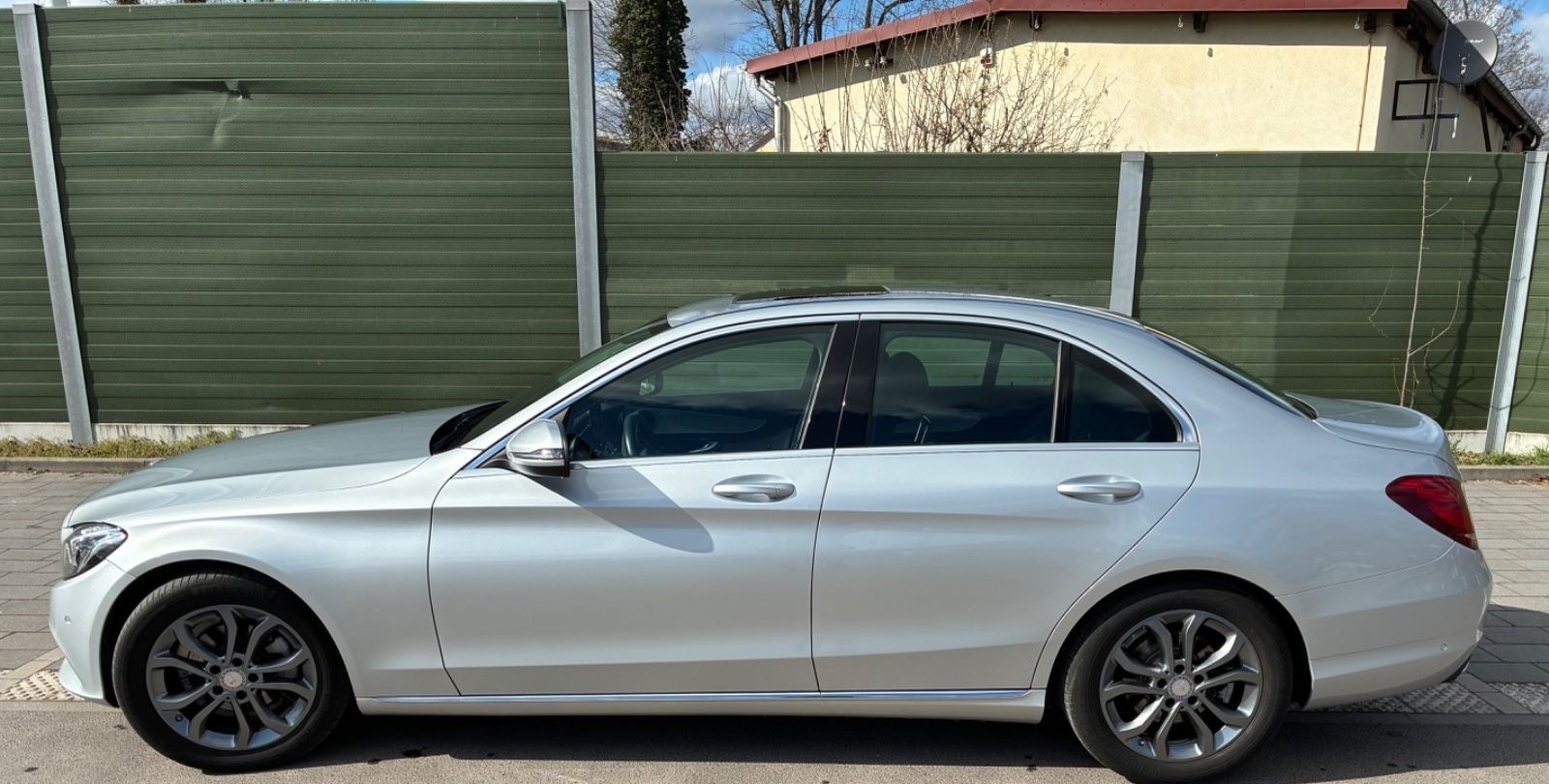 Mercedes-Benz C 180 Avantgarde, Autom., int.LED, Navi, AHK uvm foto 5