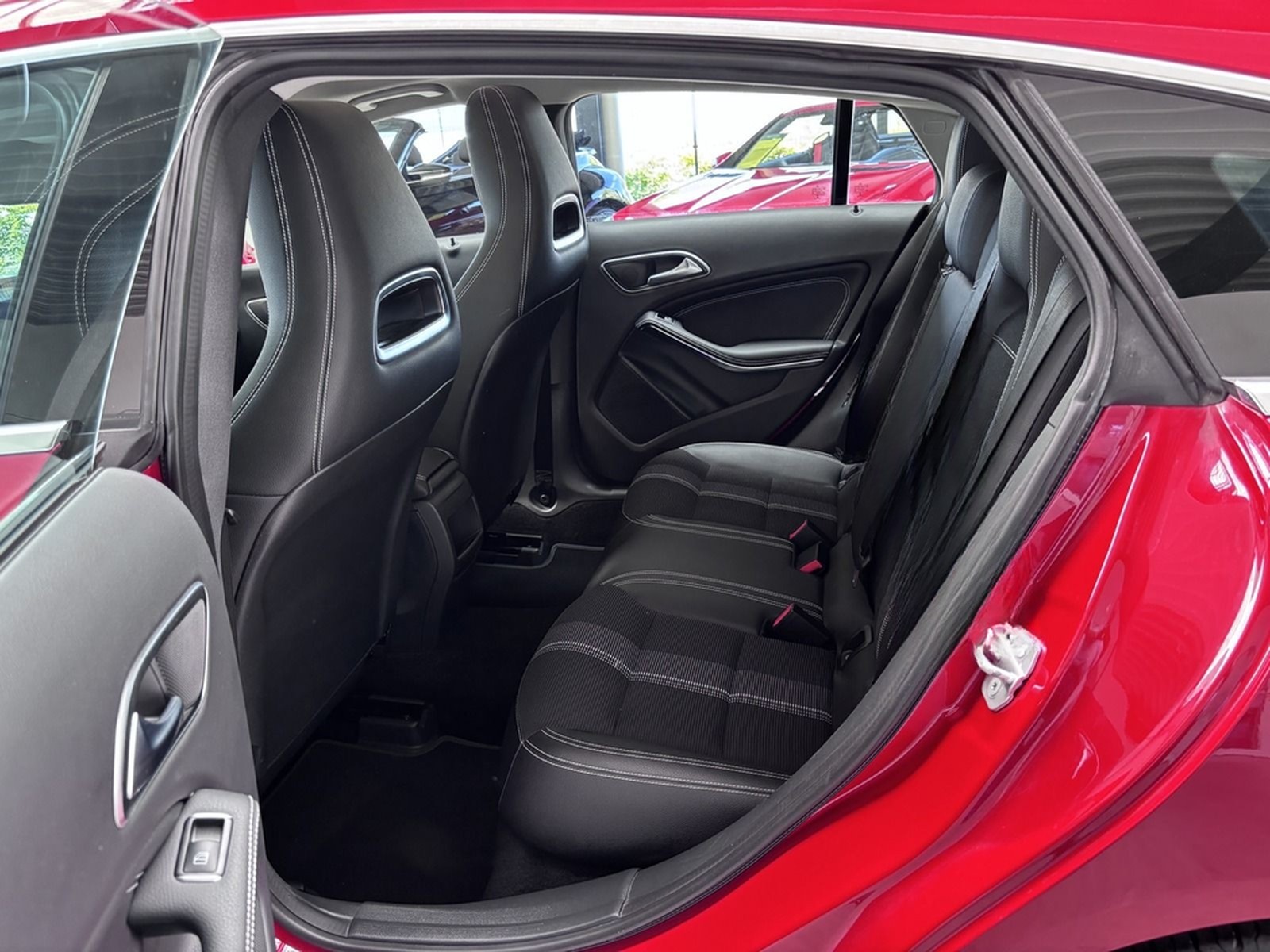 Mercedes-Benz CLA 200 SHOOTING BRAKE AUTOMAT+PANO+NAV+LED+DIST foto 14