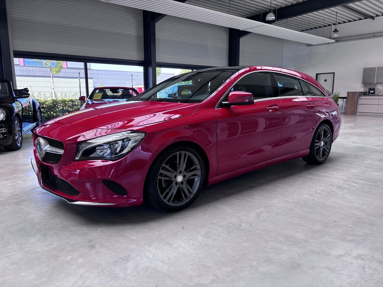Mercedes-Benz CLA 200 SHOOTING BRAKE AUTOMAT+PANO+NAV+LED+DIST foto 28