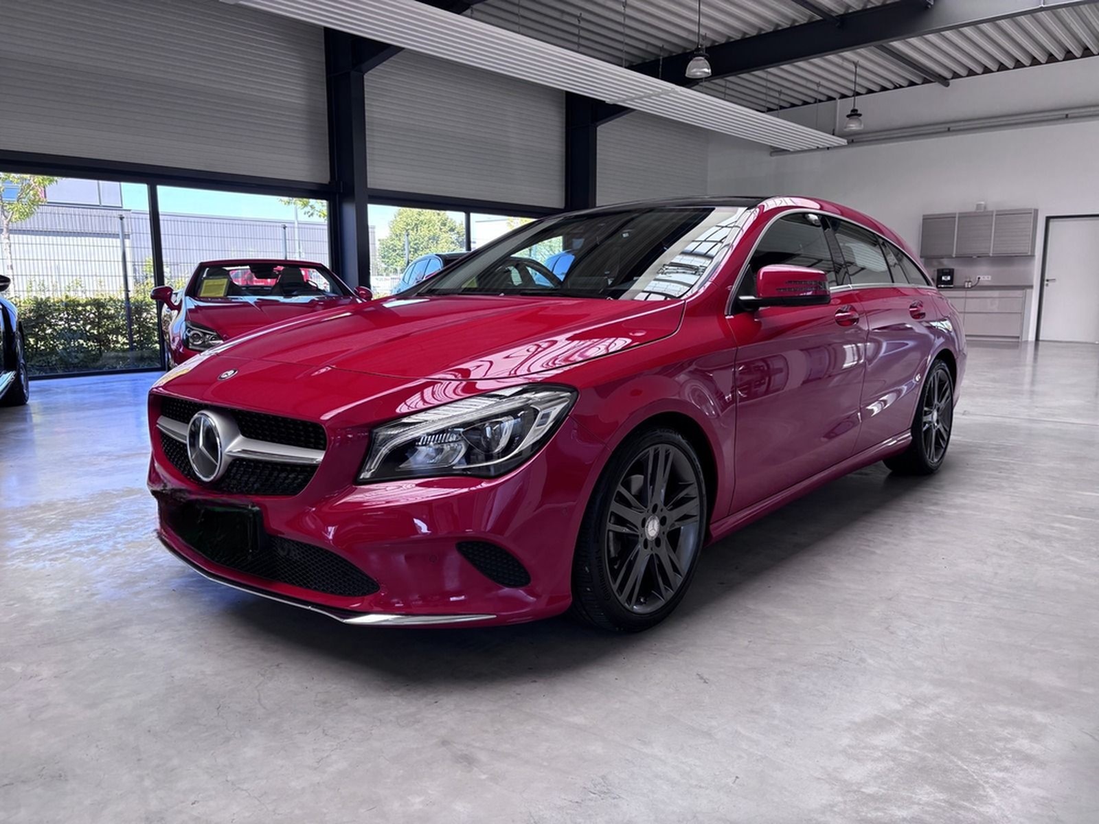 Mercedes-Benz CLA 200 SHOOTING BRAKE AUTOMAT+PANO+NAV+LED+DIST foto 7