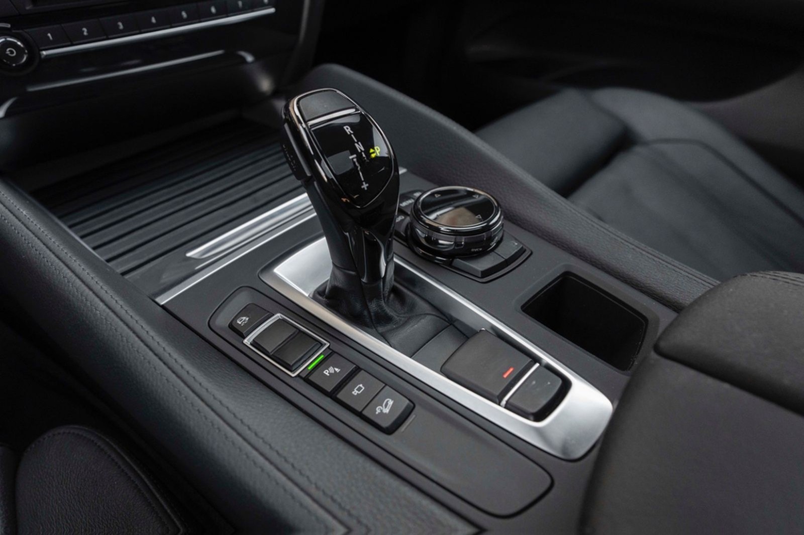BMW X6 xDrive35i M HUD H&K 360° LED TOTW PDC foto 13