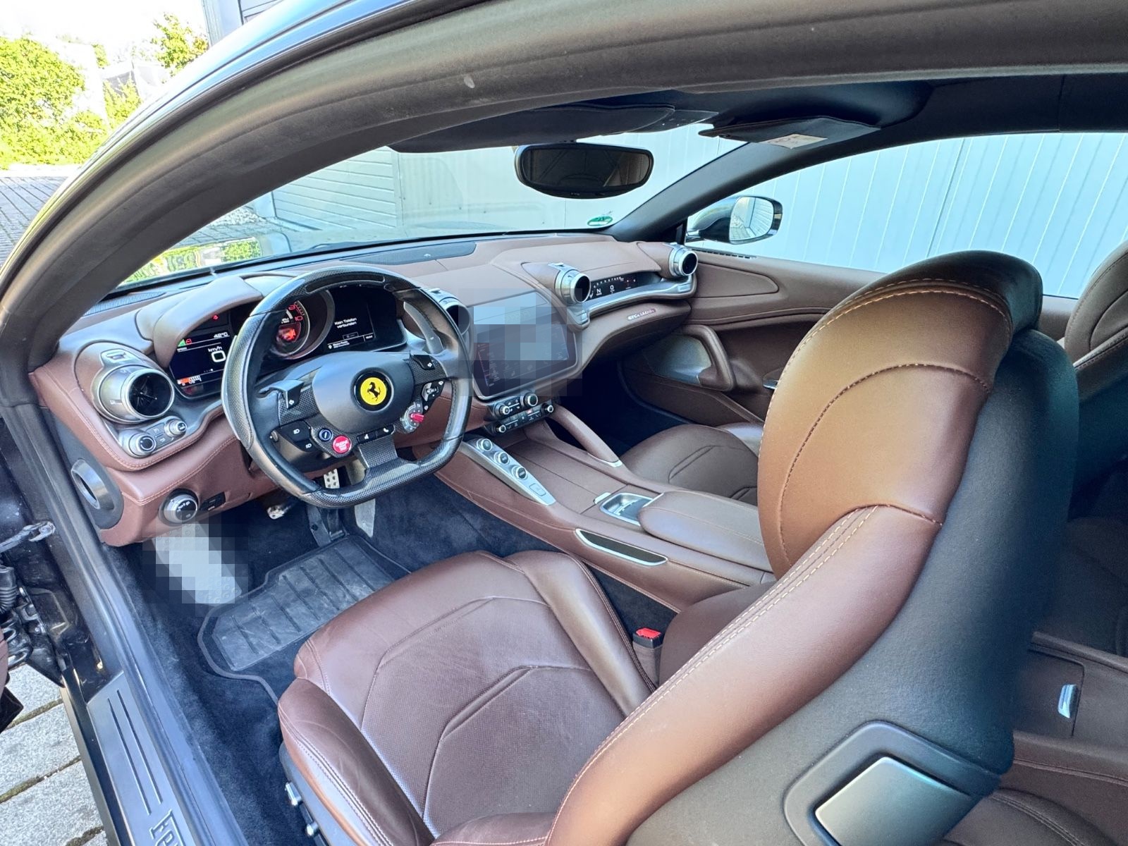 Ferrari GTC4Lusso 6.3 V12 DCT LED Lenkrad Beifahrer Disp foto 6