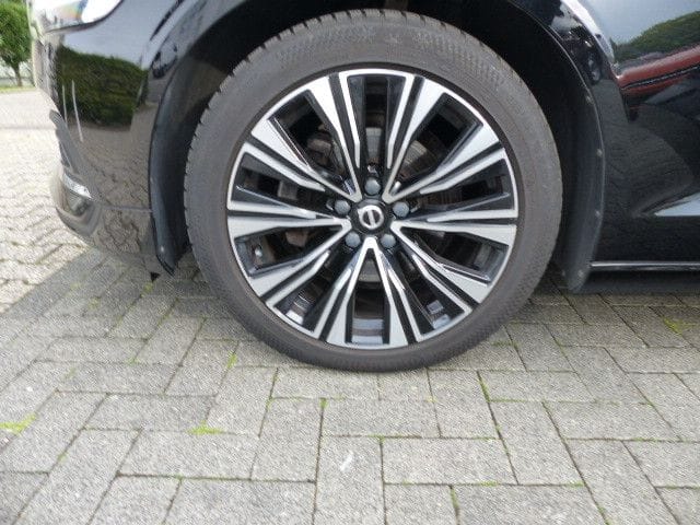 Volvo V60 Plus Bright B4 Aut.EU6d LEDER GOOGLE BLIS foto 18