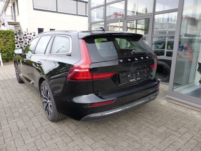 Volvo V60 Plus Bright B4 Aut.EU6d LEDER GOOGLE BLIS foto 3