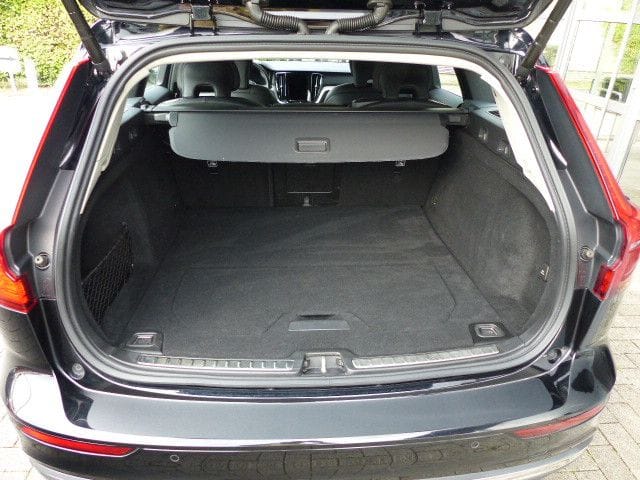 Volvo V60 Plus Bright B4 Aut.EU6d LEDER GOOGLE BLIS foto 4