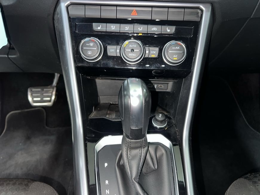 Volkswagen T-Roc 2.0 TDI 4MOTION DSG Navi foto 13