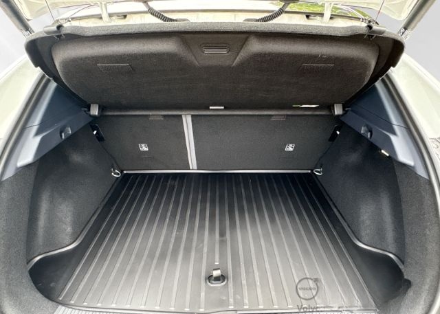 Lynk&Co 02 BEV More Panorama el. Sitze 360Grad HarmanKar foto 14