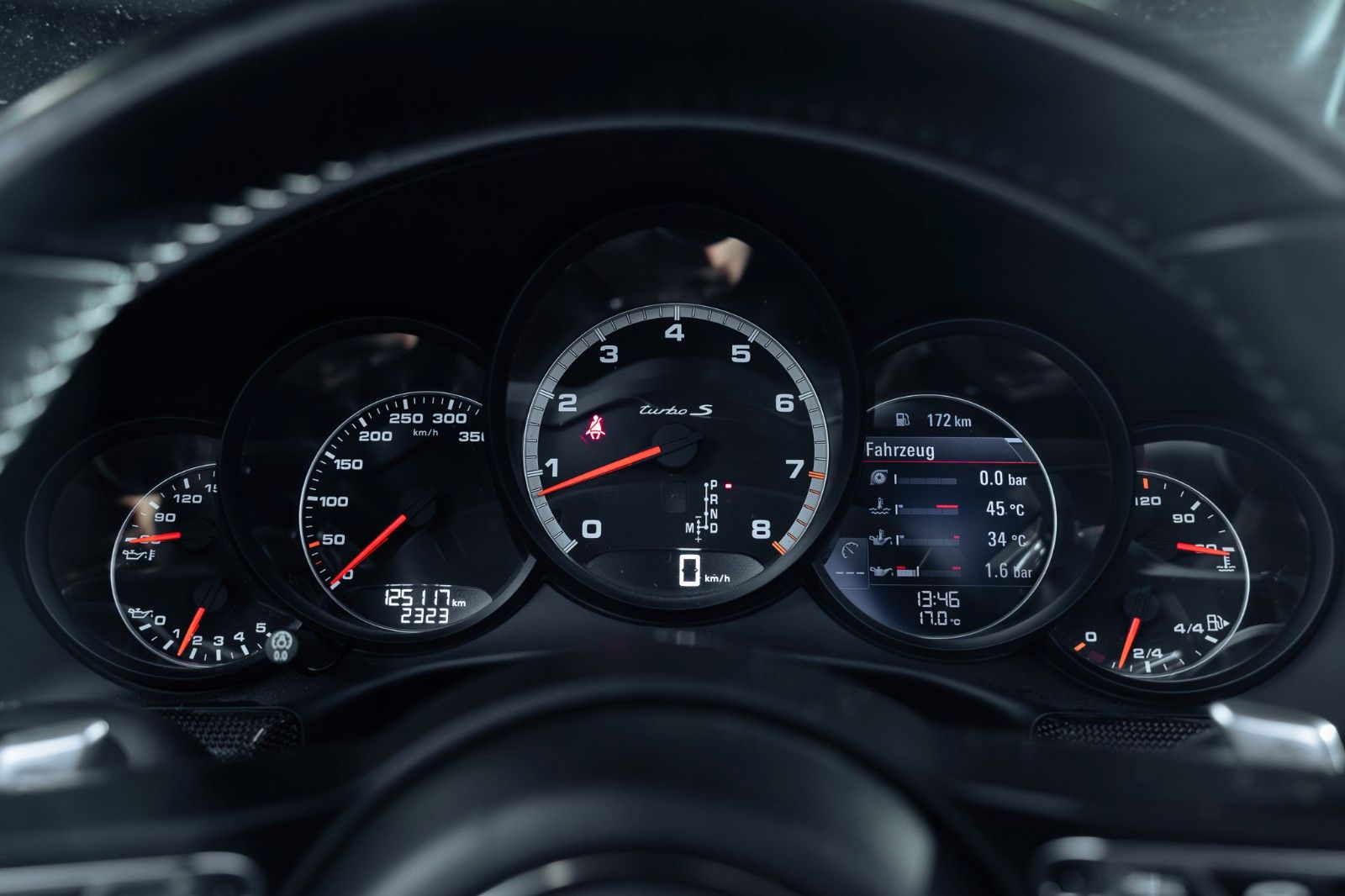 Porsche 911 Turbo S Cabriolet/Carbon Brakes/BOSE/AeroKit foto 21