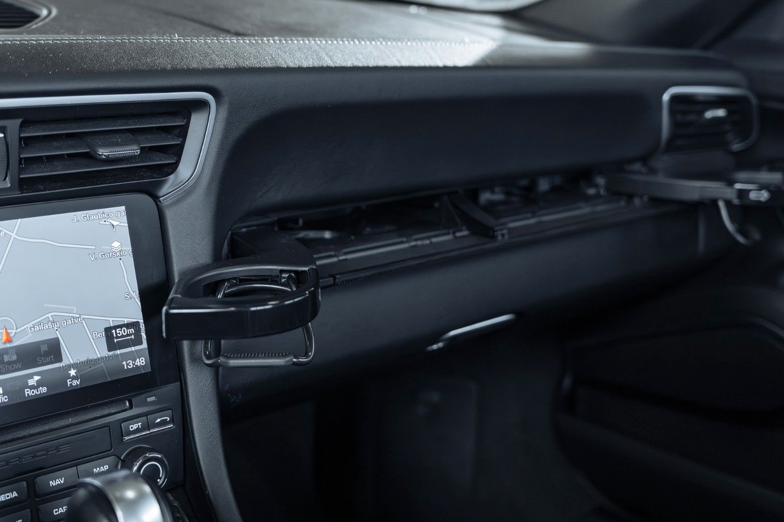Porsche 911 Turbo S Cabriolet/Carbon Brakes/BOSE/AeroKit foto 28