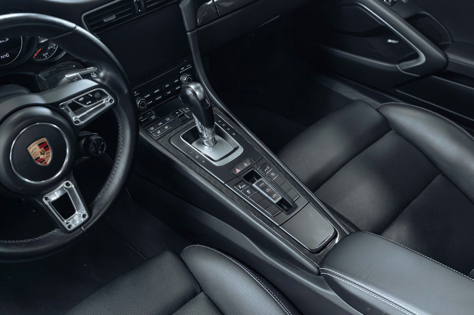 Porsche 911 Turbo S Cabriolet/Carbon Brakes/BOSE/AeroKit foto 38