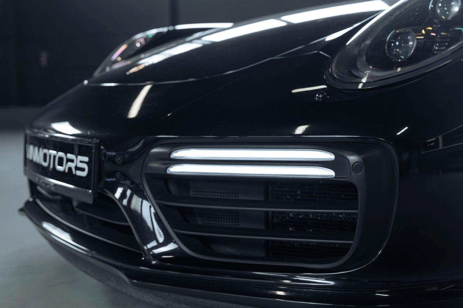 Porsche 911 Turbo S Cabriolet/Carbon Brakes/BOSE/AeroKit foto 9