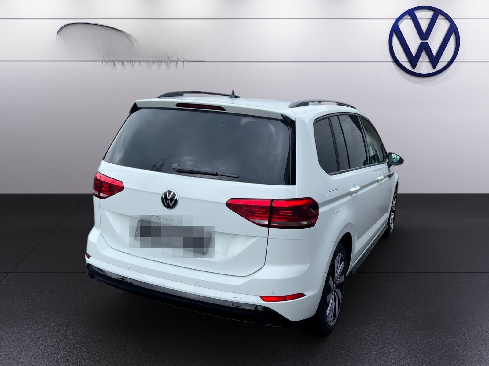 Volkswagen Touran 1.5 TSI DSG R-Line AHK*NAV*18Z*LED*APP* foto 7
