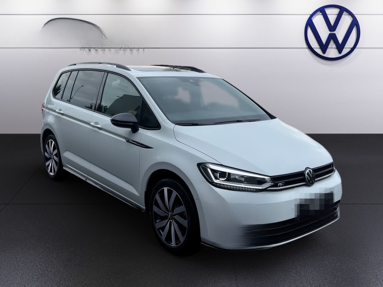 Volkswagen Touran 1.5 TSI DSG R-Line AHK*NAV*18Z*LED*APP* foto 9