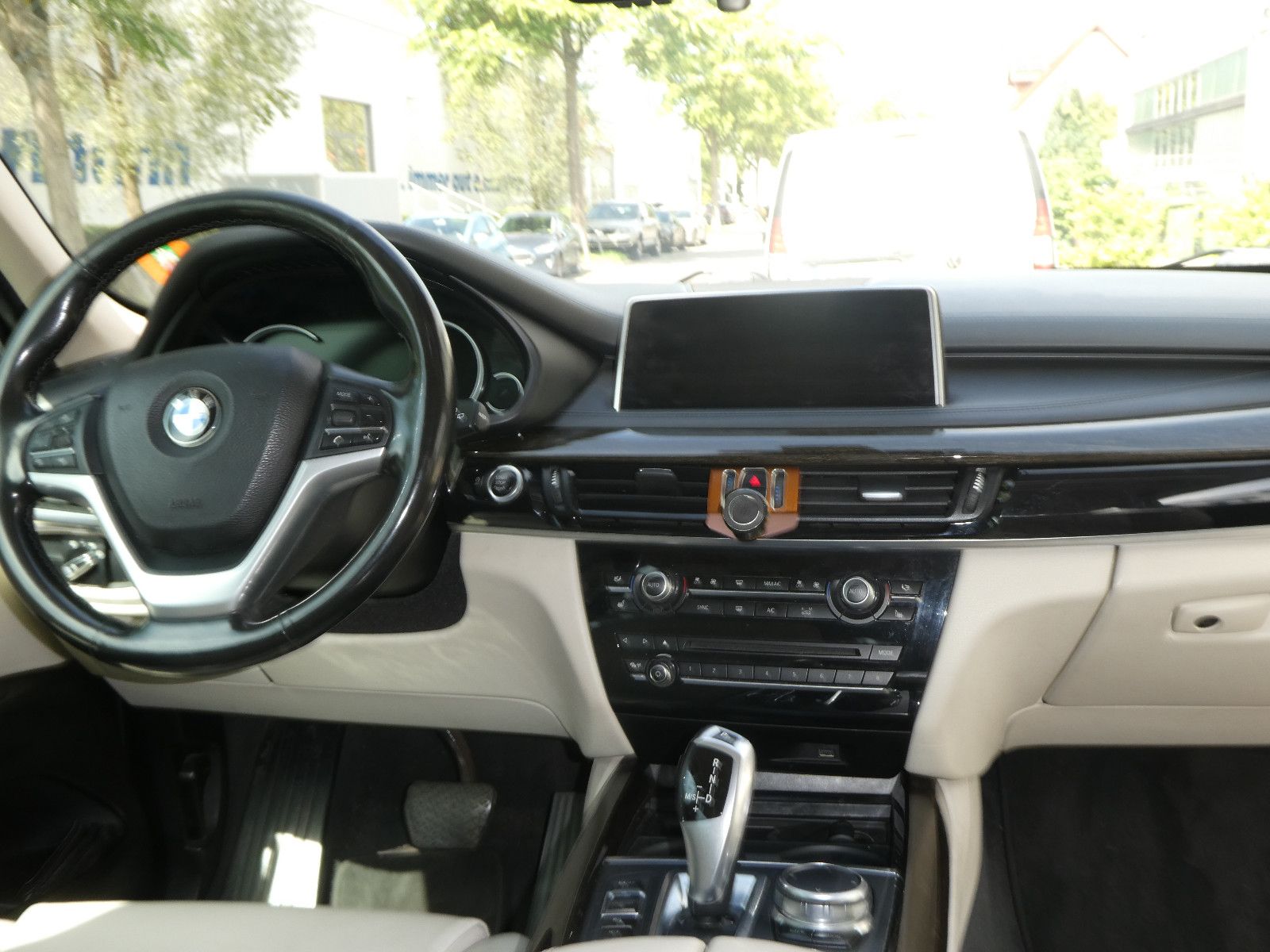 BMW xDrive 40 d LEDER PANORAMADACH AUTOMATIK foto 11