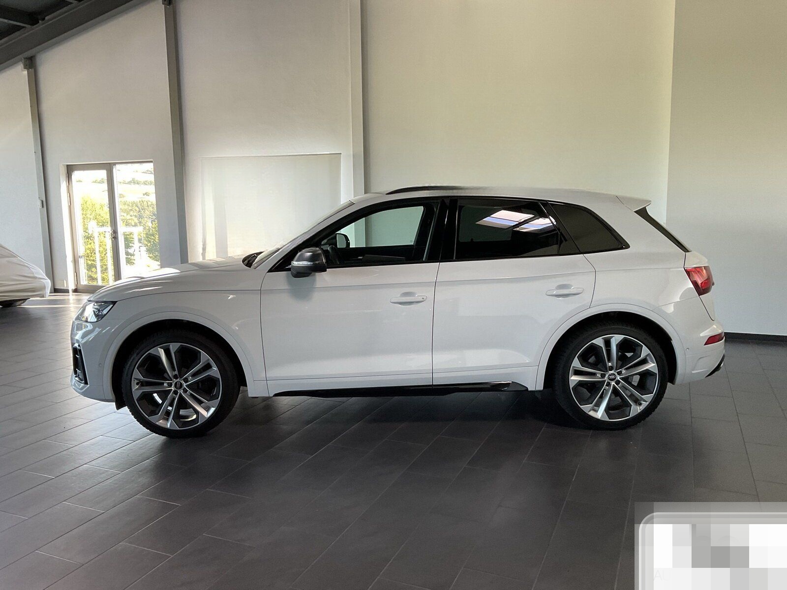 Audi SQ5 3.0 TDI quattro 21/Matrix/Navi/Kam/Smart/AHK foto 3