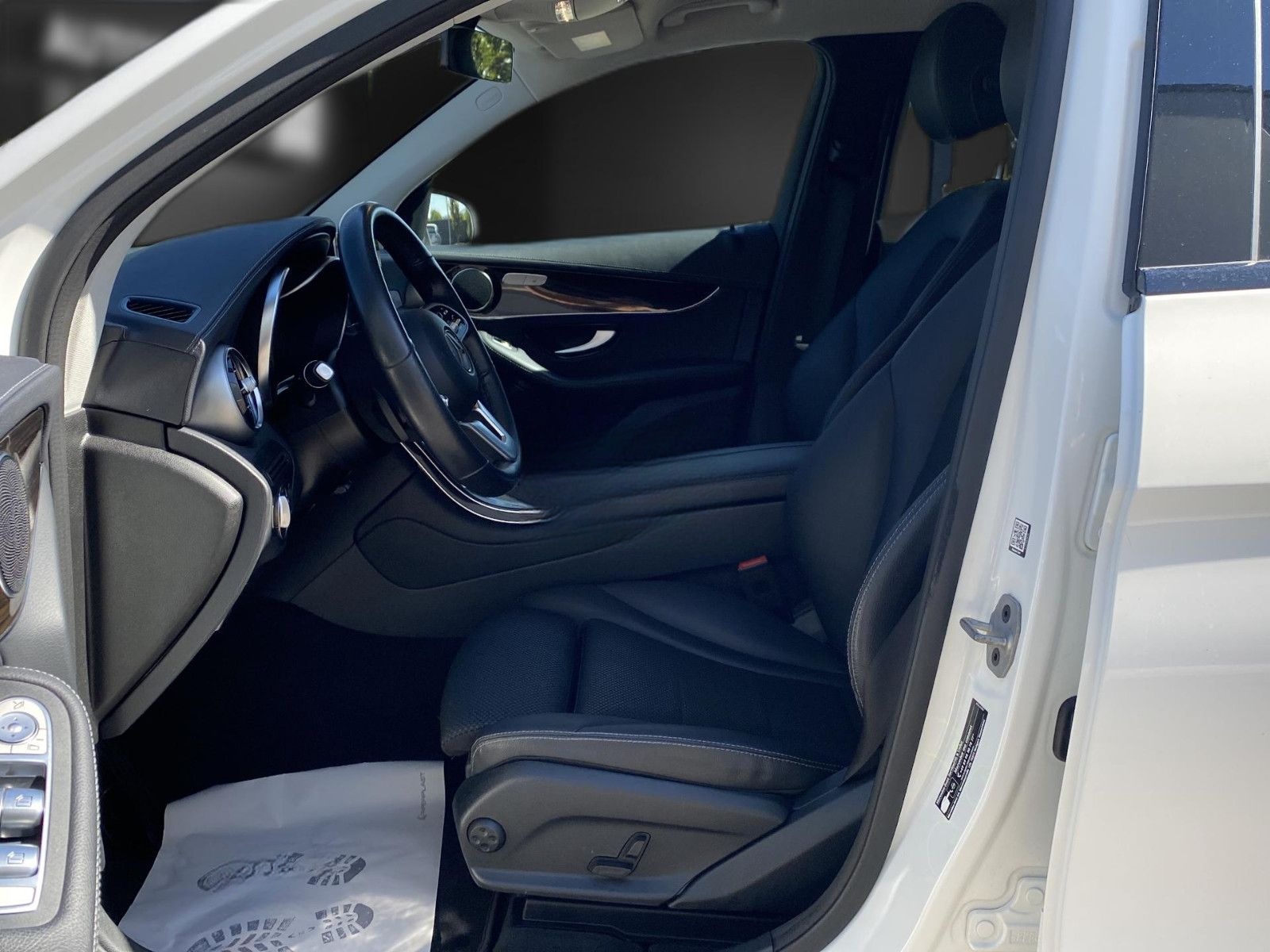 Mercedes-Benz GLC 300 e 19*Night*AHK*Leder*Kamera*LED*DAB*Navi foto 14