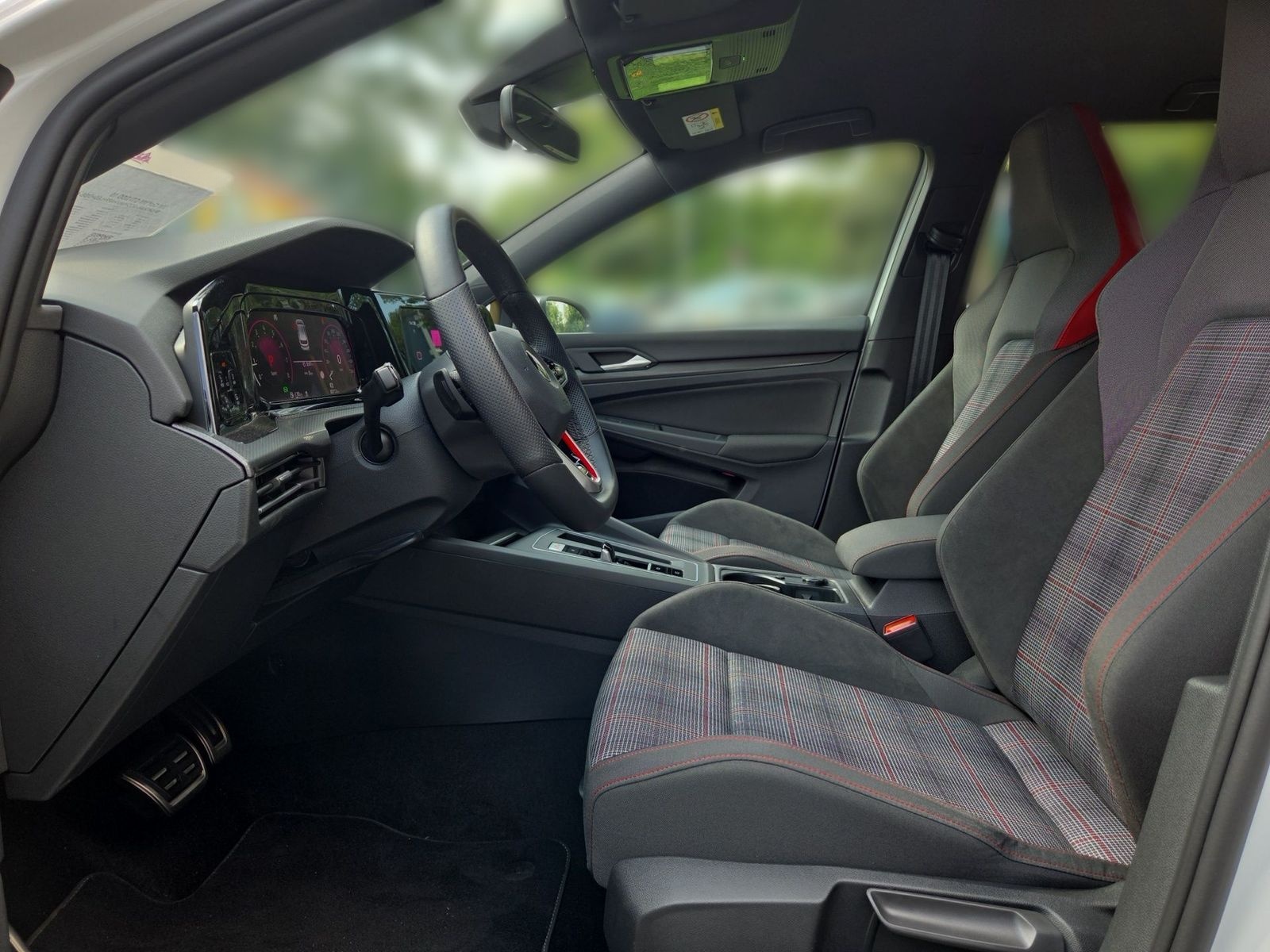 Volkswagen Golf VIII GTI DSG 19 SPORTFWK+ACC+NAVI+APP+LED+S foto 8