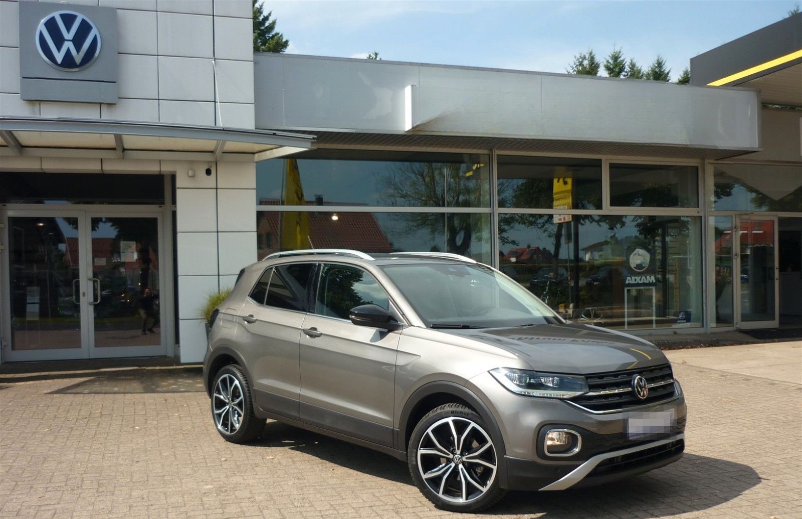 Volkswagen T-Cross Style 1,0 TSI DSG+AHK+Navi+Cam+ACC+Sitzh