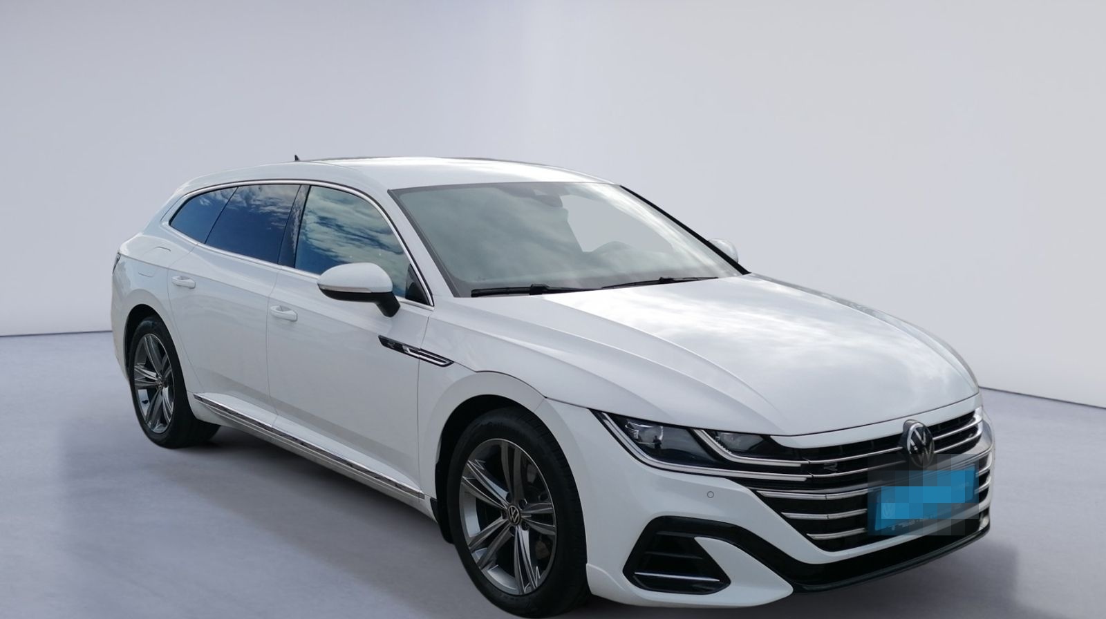 Volkswagen Arteon Shooting Brake 2.0 TDI DSG 4M R Line foto 8