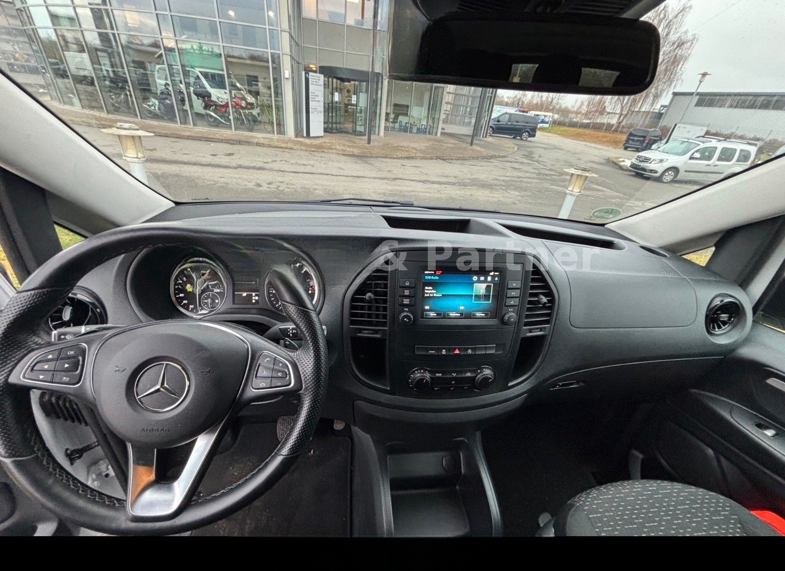 Mercedes-Benz Vito Tourer 114 4x4 lang foto 15