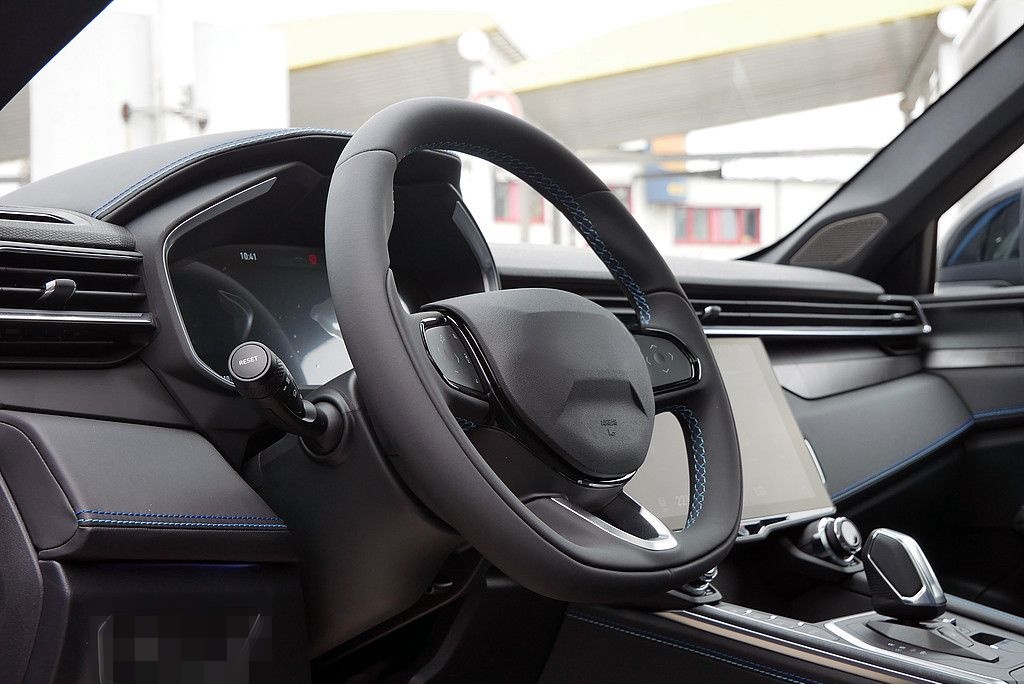 Lynk&Co 01 Plug-In-Hybrid *360 °Kamera **UPE 46.000€* foto 20