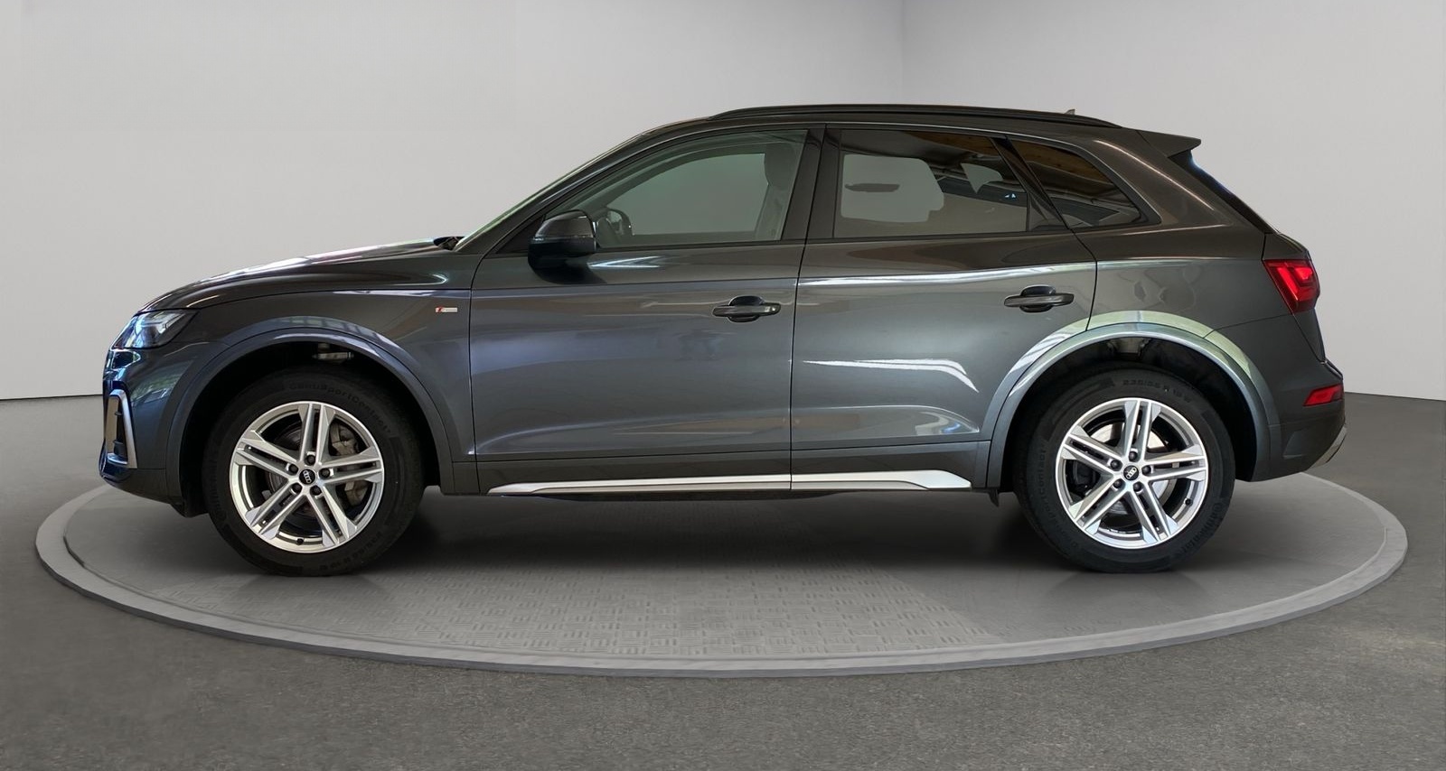 Audi Q5 S line 40 TDI quattro S tronic (Pano.Kamera.N foto 4