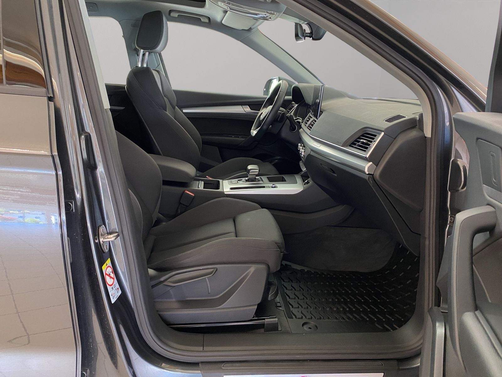 Audi Q5 S line 40 TDI quattro S tronic (Pano.Kamera.N foto 8