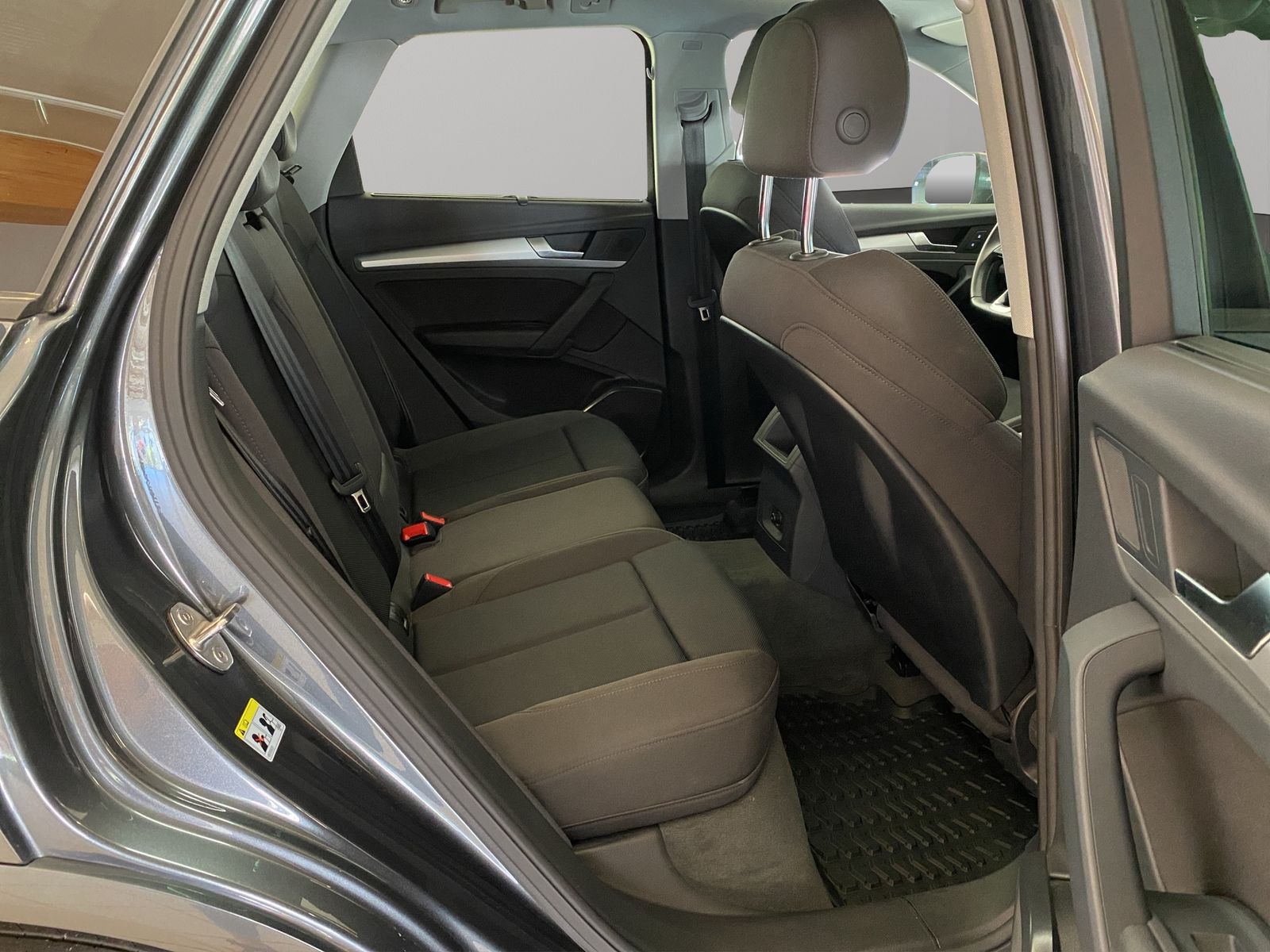 Audi Q5 S line 40 TDI quattro S tronic (Pano.Kamera.N foto 9