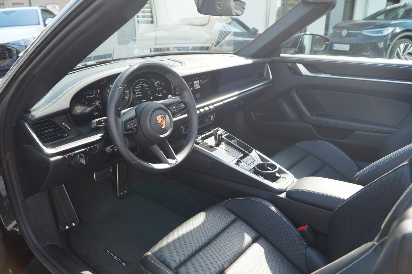 Porsche 911 (992) Carrera 4S Cabriolet foto 14