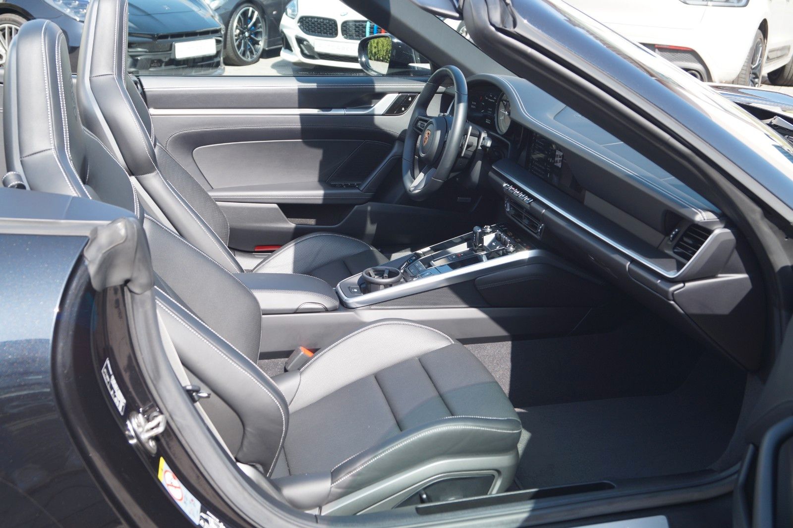 Porsche 911 (992) Carrera 4S Cabriolet foto 19