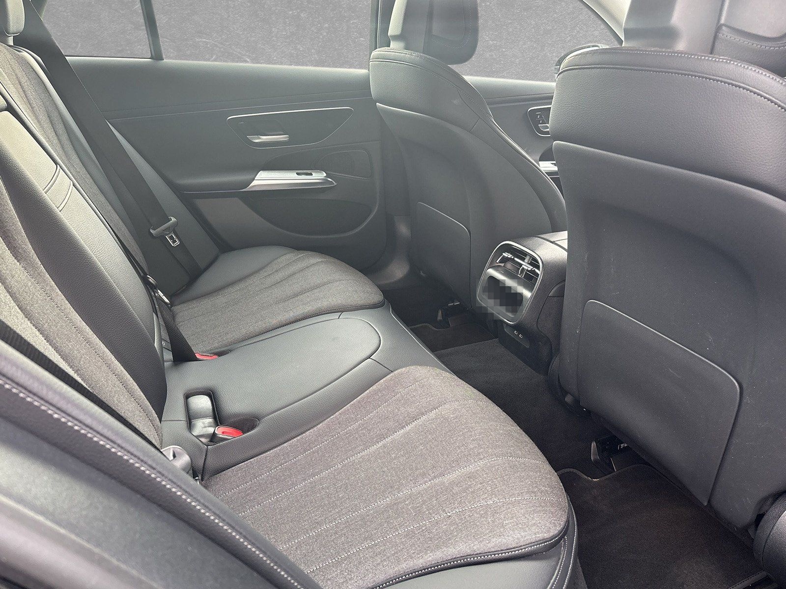 Mercedes-Benz E 220 d T Avantgarde Advanced AHK Fahrass.-Plus! foto 5