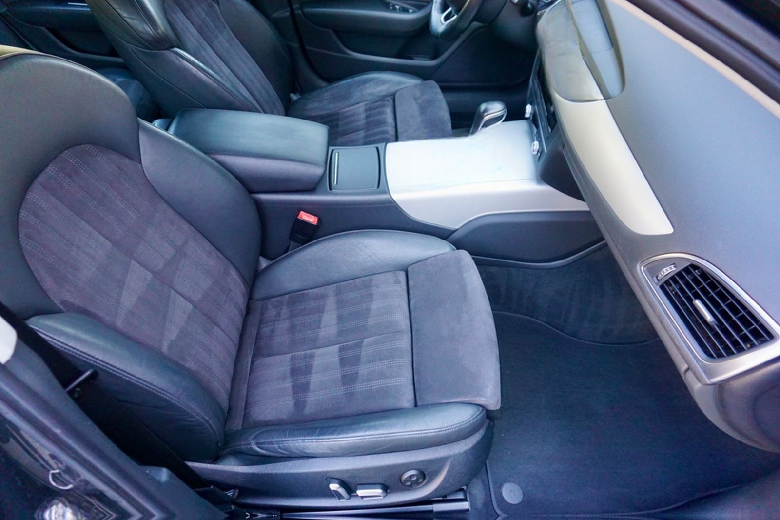 Audi A6 Avant 1.8 TFSI /S line/ 4xSitzh./ Navi/ 19" foto 10