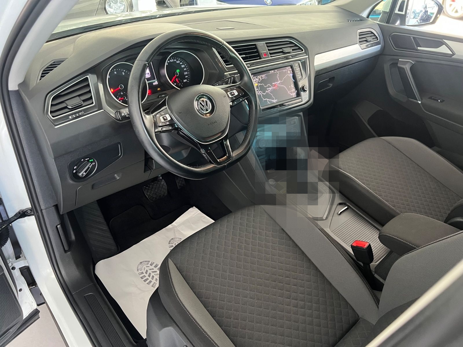 Volkswagen Tiguan 1.4TSI DSG Comfortline *LED*NAVI* 1.HAND* foto 12