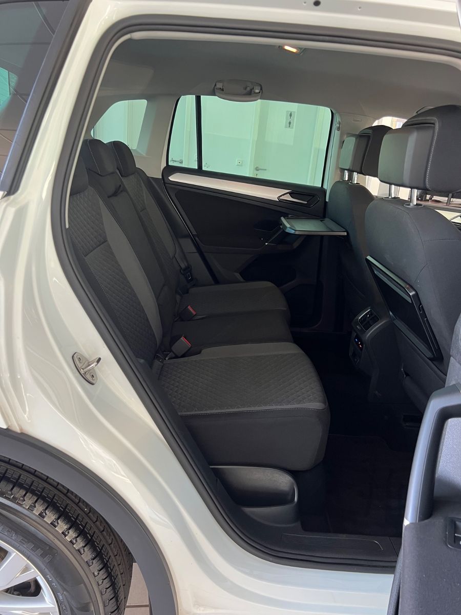 Volkswagen Tiguan 1.4TSI DSG Comfortline *LED*NAVI* 1.HAND* foto 21