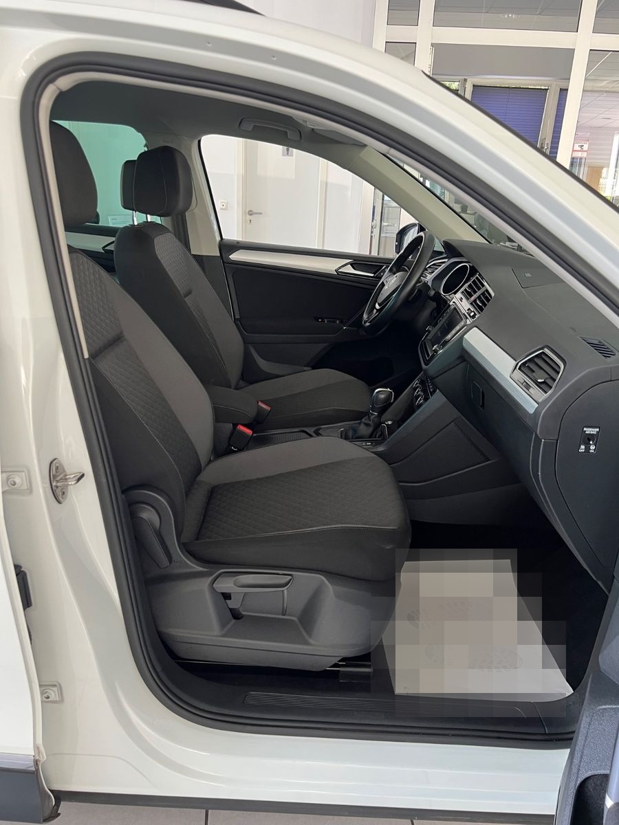 Volkswagen Tiguan 1.4TSI DSG Comfortline *LED*NAVI* 1.HAND* foto 22