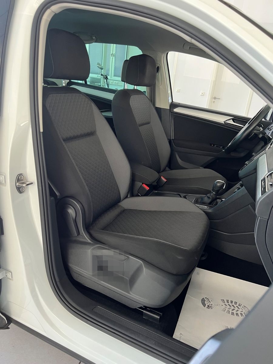 Volkswagen Tiguan 1.4TSI DSG Comfortline *LED*NAVI* 1.HAND* foto 23