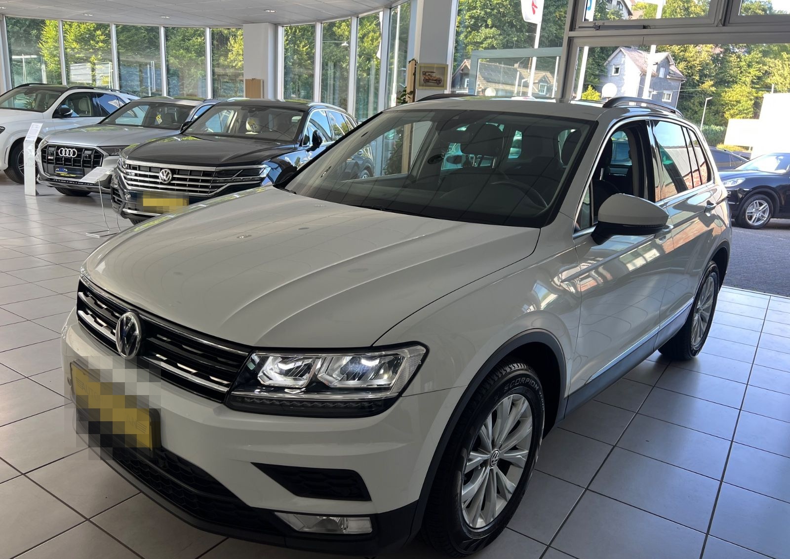 Volkswagen Tiguan 1.4TSI DSG Comfortline *LED*NAVI* 1.HAND* foto 9