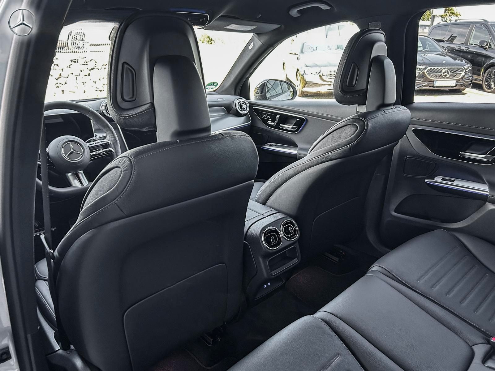 Mercedes-Benz GLC 200 d 4M AMG MBUX+360°+LED+AHK+Night+Distron foto 11