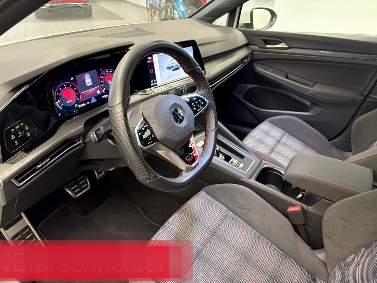 Volkswagen Golf GTI 8 2.0 TSI DSG DIGITAL COCKPIT PRO LED 1 foto 12