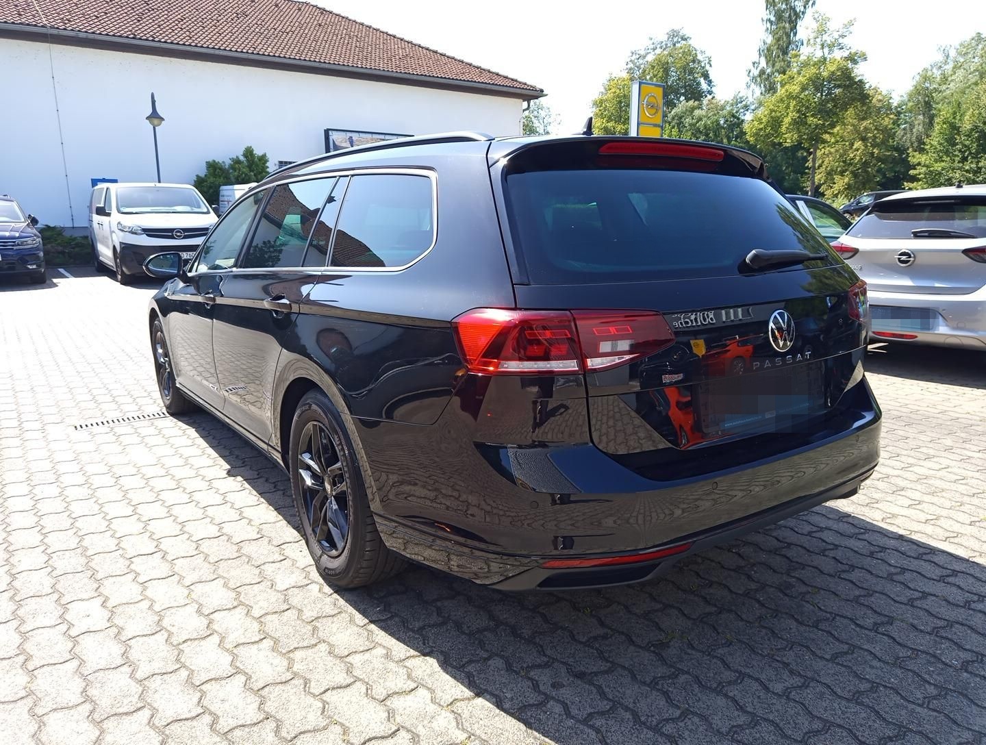 Volkswagen Passat Variant R-Line 2.0 TDI DSG*HARMAN-KARDON* foto 3