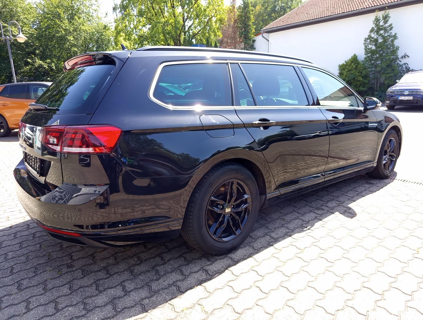 Volkswagen Passat Variant R-Line 2.0 TDI DSG*HARMAN-KARDON* foto 4