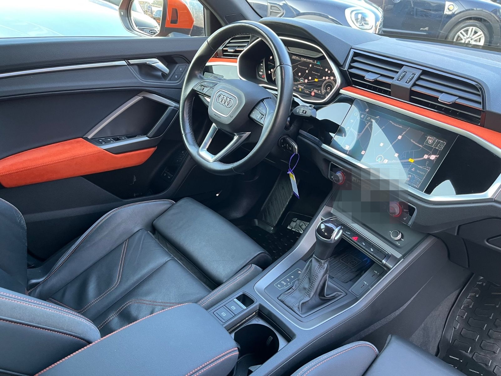 Audi Q3 45 TFSI e S-Line*Matrix*Virtual*Sonos*Rotor* foto 9