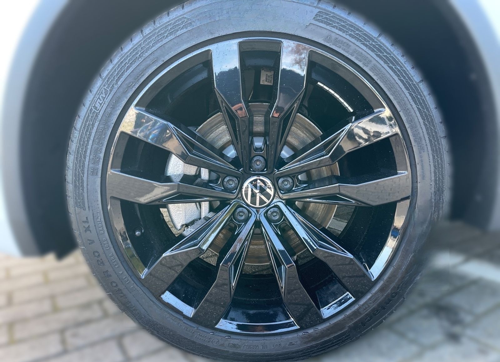 Volkswagen Tiguan Allspace 2.0 TDI DSG 4MOTION R Line *7-SI foto 7