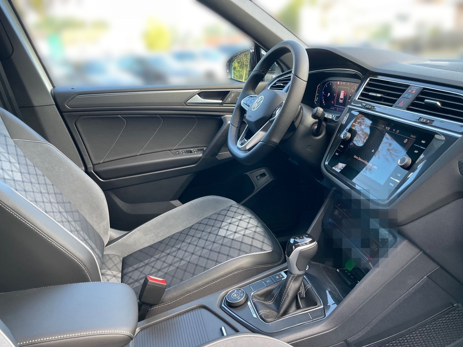 Volkswagen Tiguan Allspace 2.0 TDI DSG 4MOTION R Line *7-SI foto 8