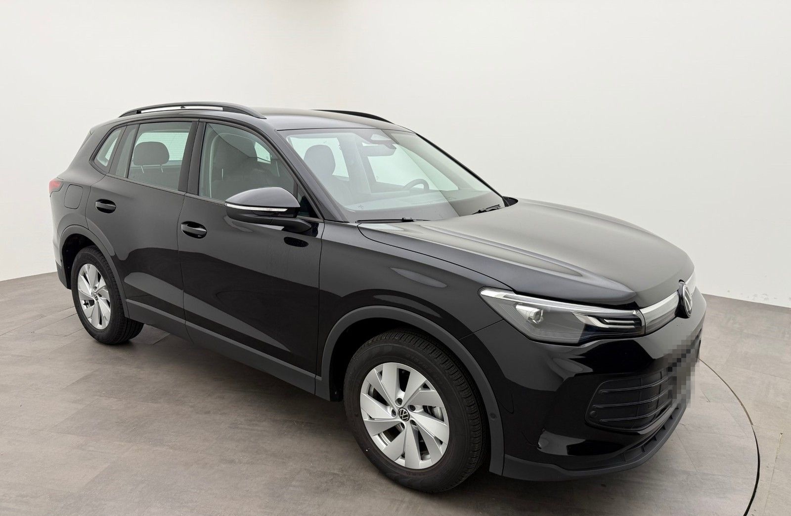 Volkswagen Tiguan 1.5 eTSI DSG NaviLED KameraAHK EA8 foto 2
