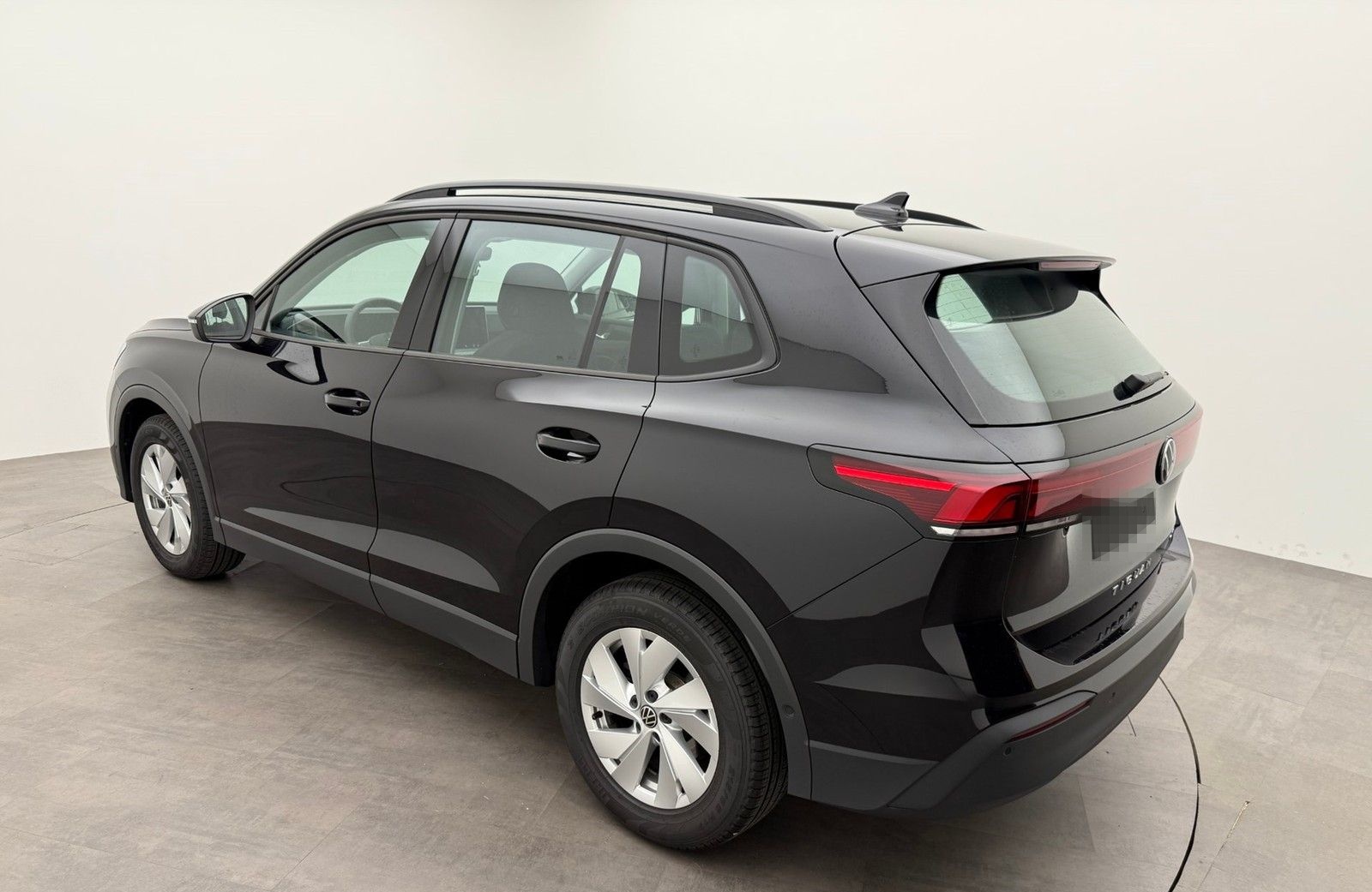 Volkswagen Tiguan 1.5 eTSI DSG NaviLED KameraAHK EA8 foto 14