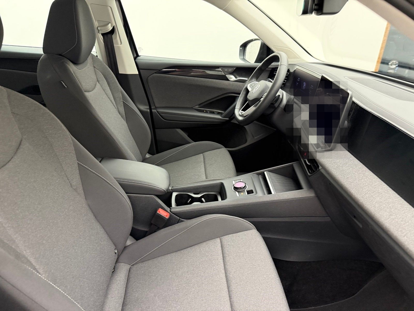 Volkswagen Tiguan 1.5 eTSI DSG NaviLED KameraAHK EA8 foto 3