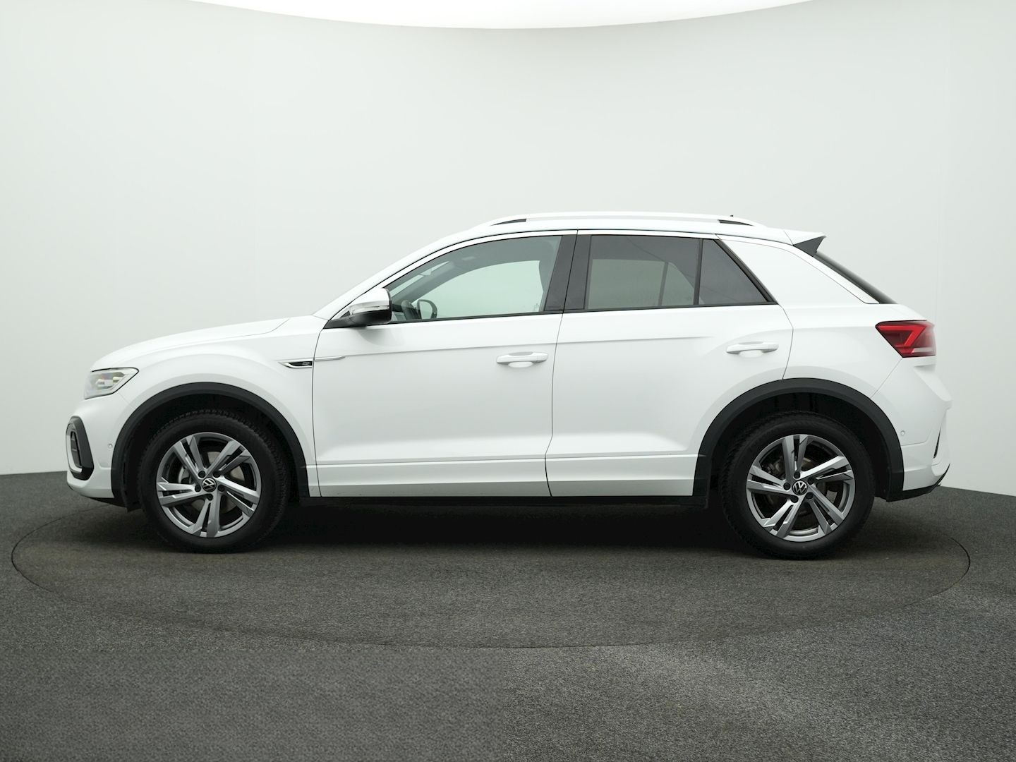 Volkswagen T-Roc 1.5 TSI DSG R-Line NAVI KAMERA IQ.DRIVE foto 3